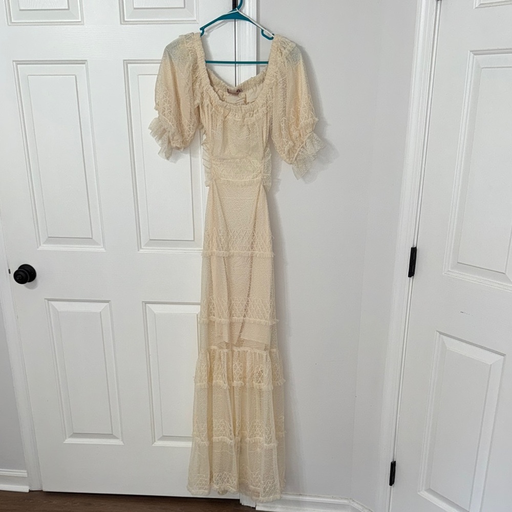 Cream Puff Sleeve Scoop Neck Maxi Gown